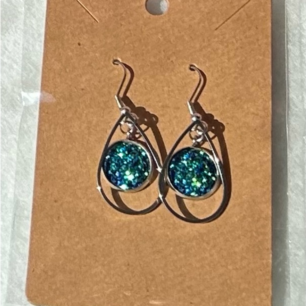 Raindrop Dangle Earrings